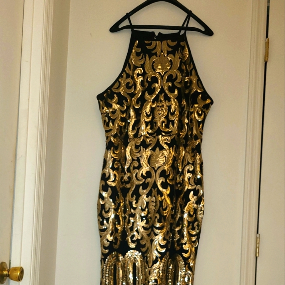 FASHION NOVA Gold and Black sequence Keyhole back gown